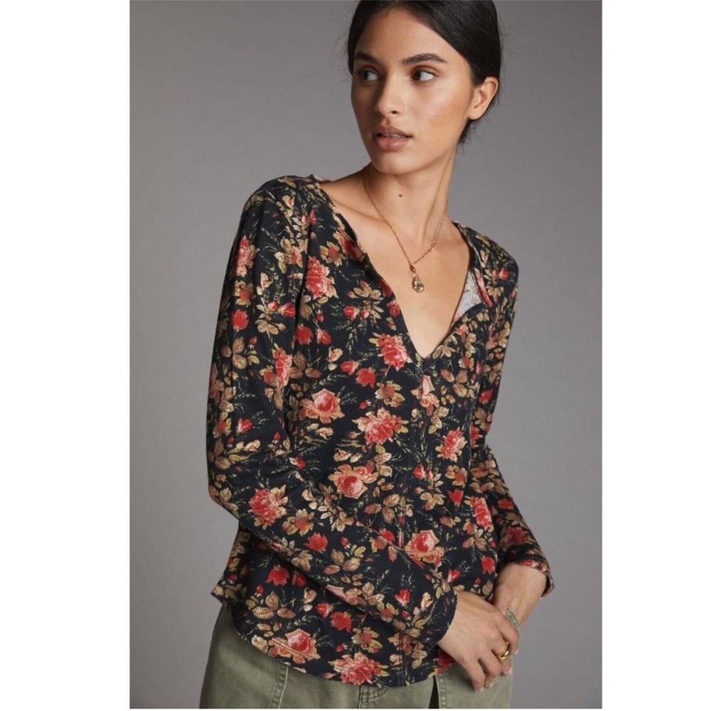 Anthropologie PILCRO Split-Neck Floral Thermal Top Size Medium